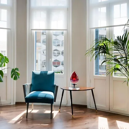 Fandango By Halu!, Gorgeous Neoclassical Next To Metro Station Apartment Thessaloniki